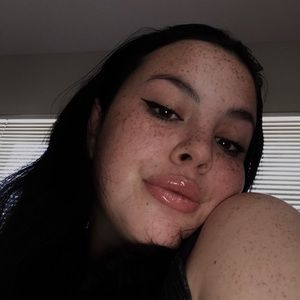 Meet your Posher, Kylee